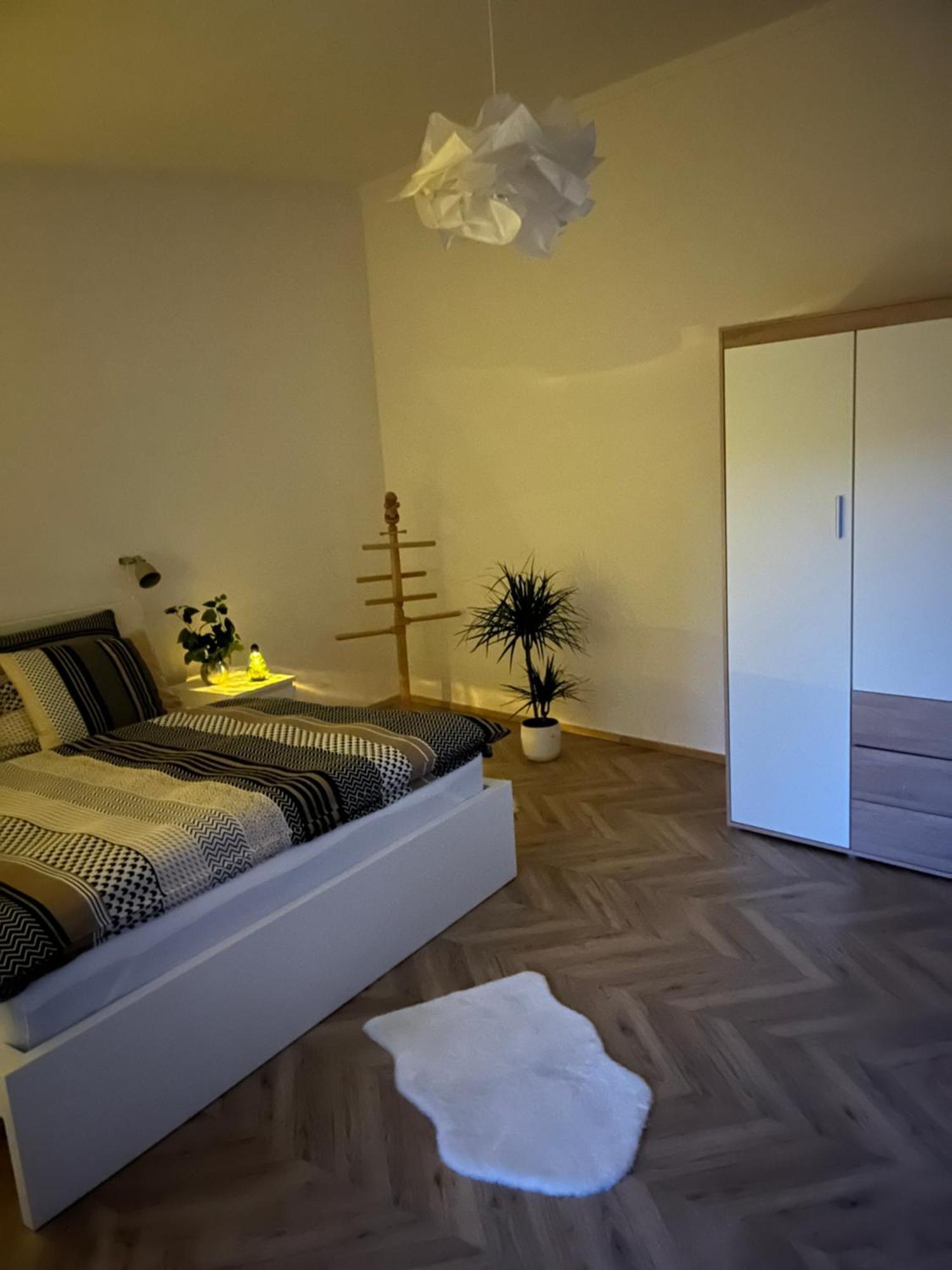 Apartman Niklan Rožnov pod Radhoštěm Buitenkant foto