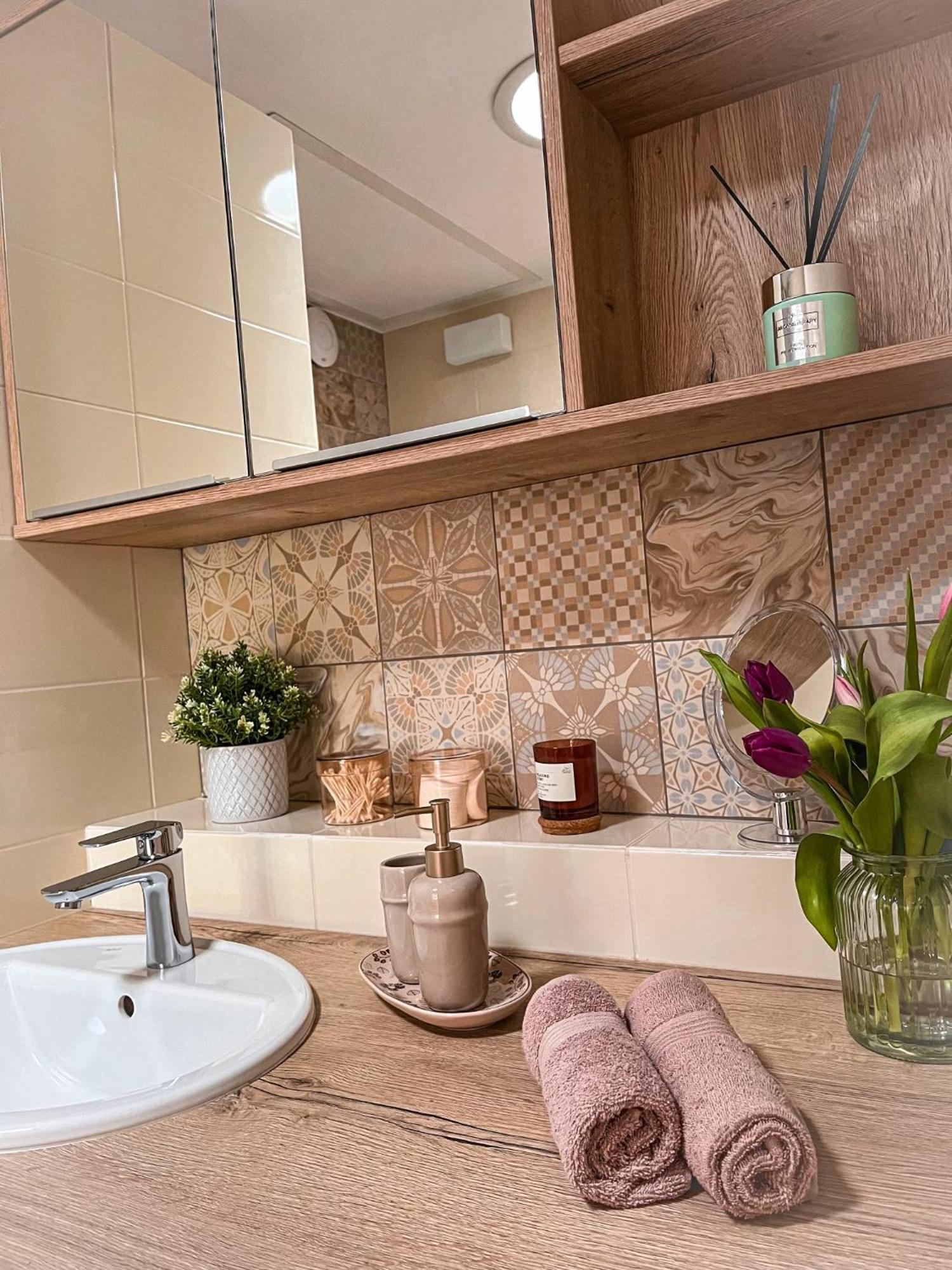 Apartman Niklan Rožnov pod Radhoštěm Buitenkant foto